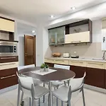 Marane Deluxe House