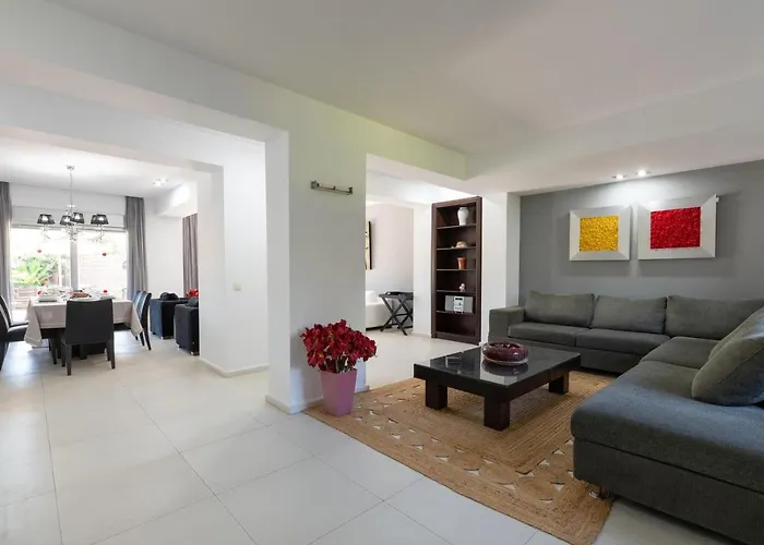 Marane Deluxe House فيلة